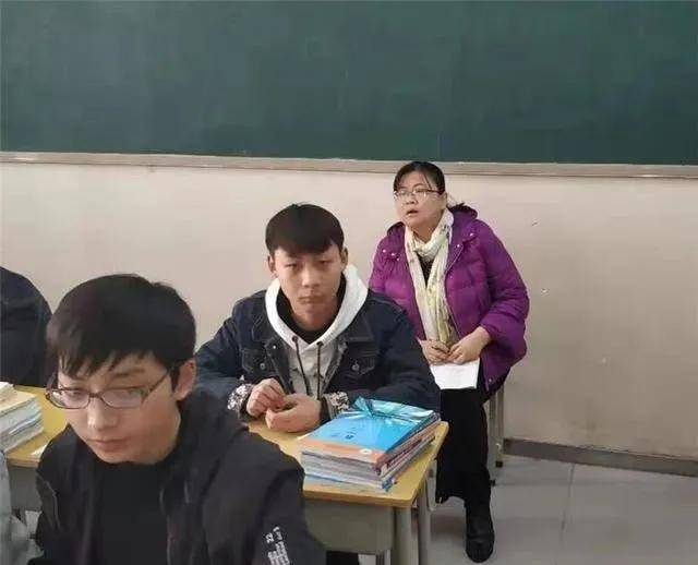 9b5c70636ecf4965b7aefaeafdb30c84.jpeg