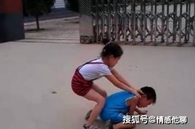 家长|幼儿园里经常被欺负的，可能是这3种孩子！