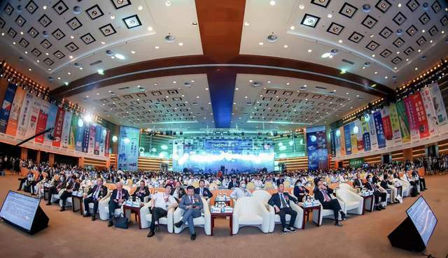 纪录|昆中药创吉尼斯纪录！老字号新使命 开启补脾新时代