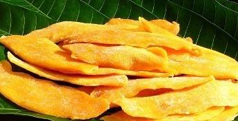 黄豆|有糖尿病的人,这5种食物要忌口,喝1茶,吃两豆,血糖慢慢降下来