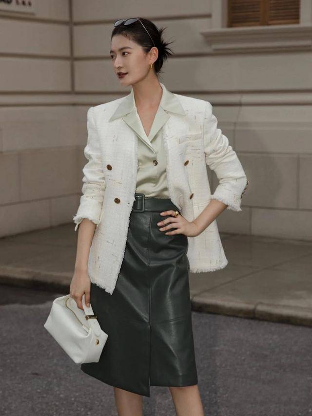 西装 如果已经不再年轻,那就一直优雅吧!这些穿出韵味的技巧你该懂