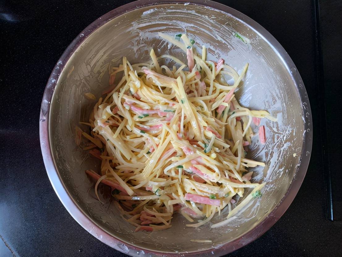生活|软糯好吃的早餐土豆饼,简单又惊艳,简直不要太好吃