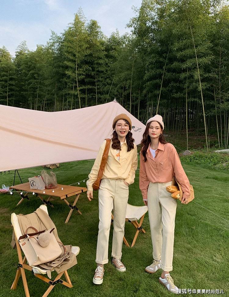 小个子 入秋后天气转凉，小个子女生的日常穿衣搭配，简单洋气轻松显高