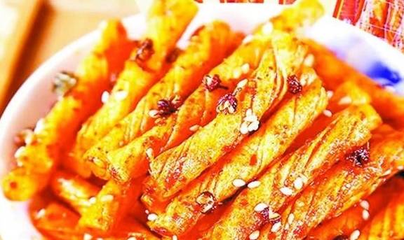 速食|6岁女童来月经,父母还一无所知,看到医生递过来的名单才懂了