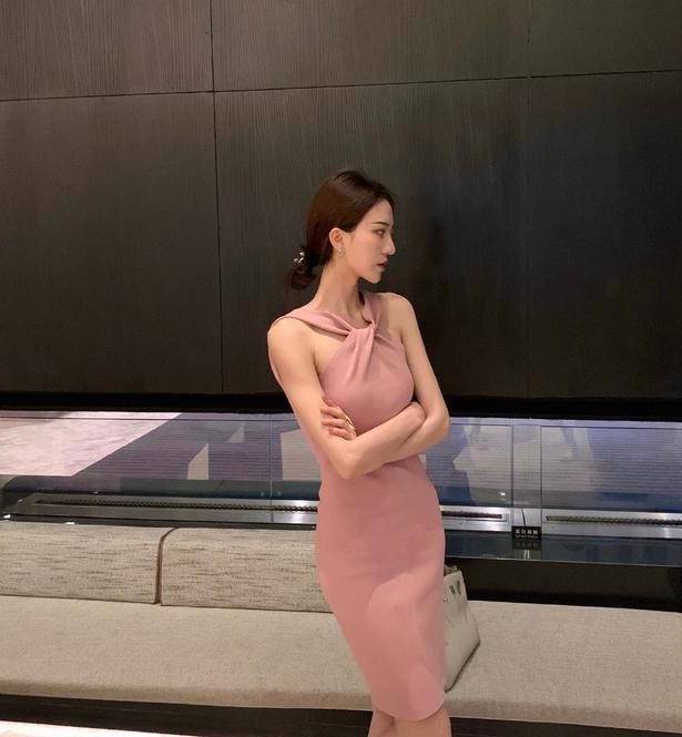 富二代|王思聪拱手，罗志祥拜服，“杭州女海王”的花式劈腿让我三观碎地