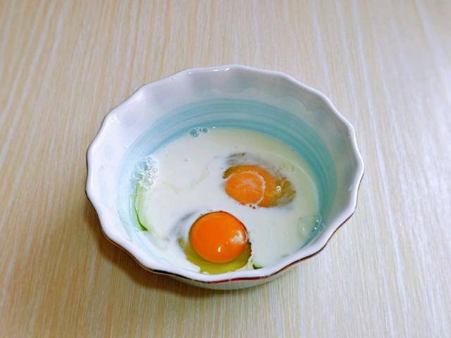 加入适量|给孩子做花式早餐，营养丰富，做法简单，别有一番风味