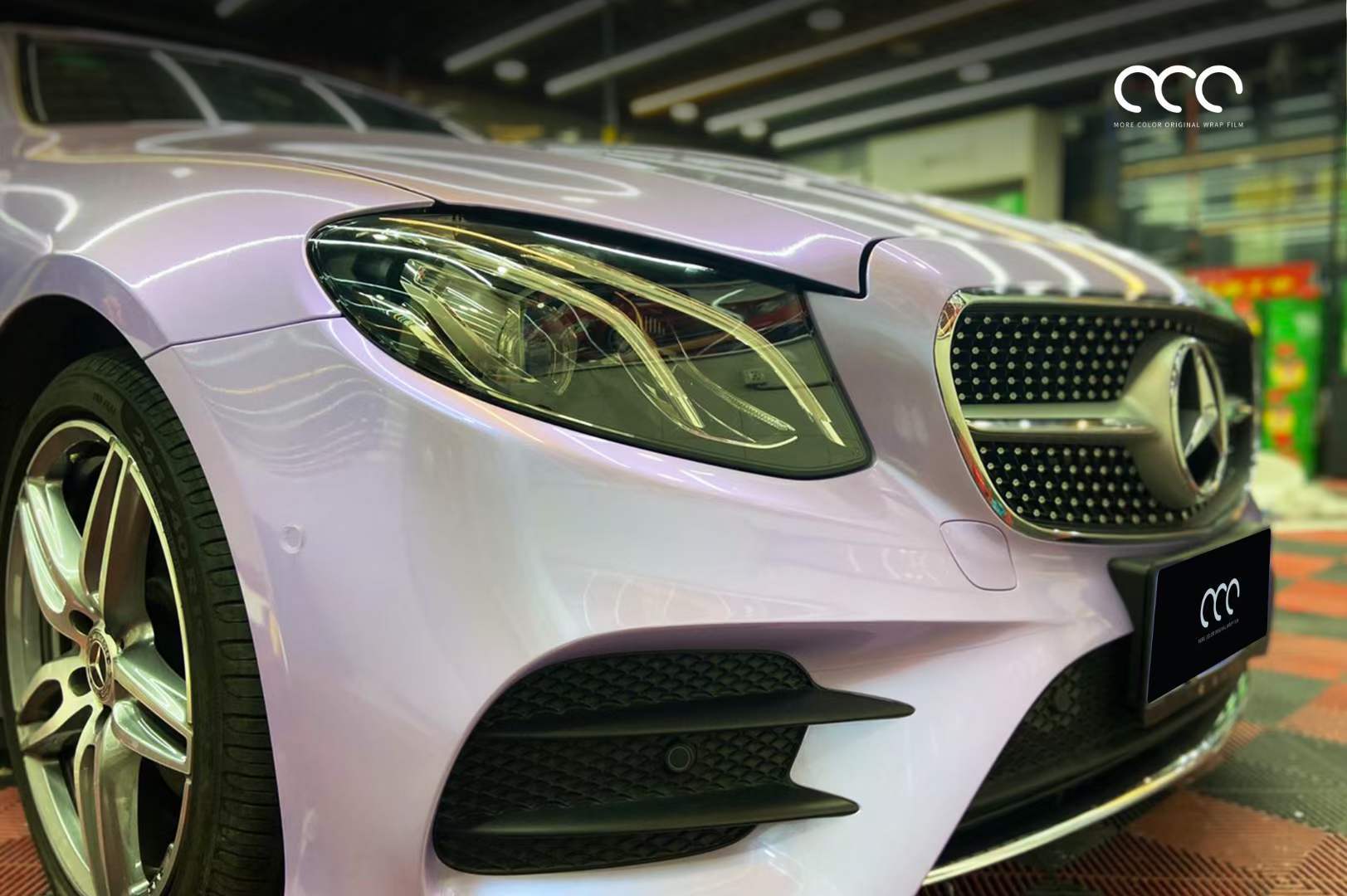 奔驰全车漫彩改色膜渐变亮面银幻紫