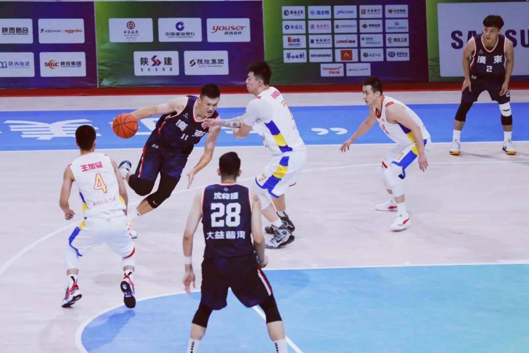 输赢一起扛广东大益普洱男篮夺得全运会银牌