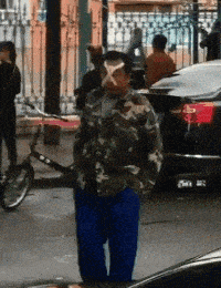 搞笑GIF：如何優雅而不失風度地撩妹 搞笑整蠱 第5张