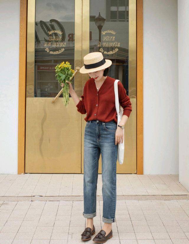 颜色 真正会穿的女人！从不“乱”穿衣，这些秋季穿搭优雅温柔又有气质