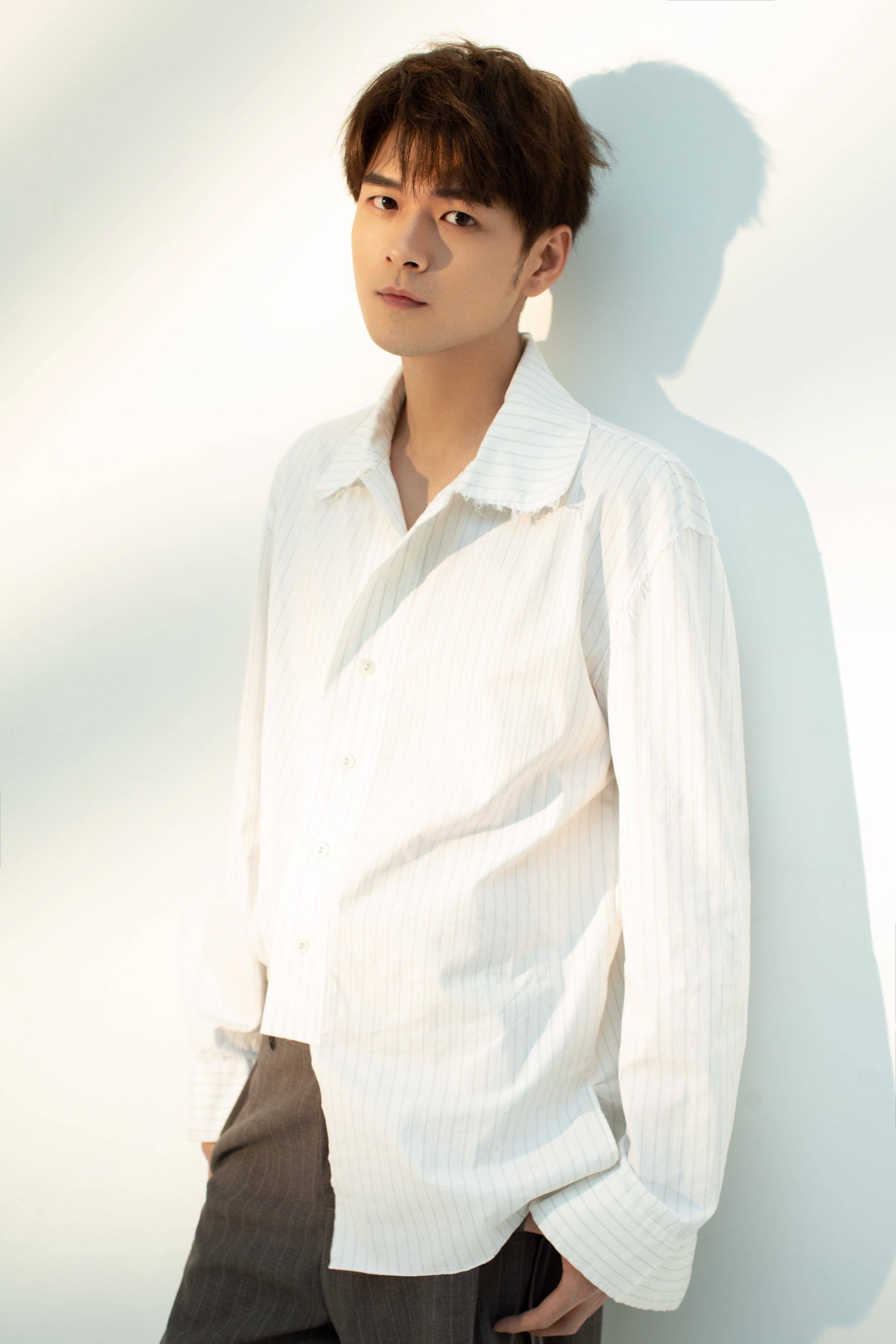 陈默是哪部剧 e0c3a7def23b40babd52b059f3b82b90.jpeg