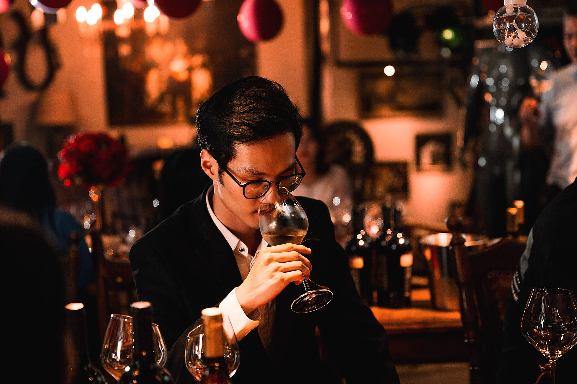 内行人|葡萄酒是“活”的酒精饮料?内行人才知道的“秘密”,看完涨知识