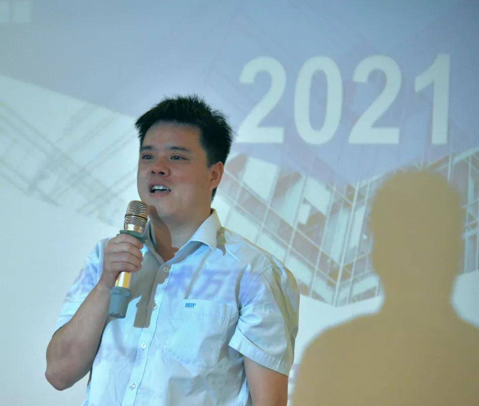 据悉,"巴德富技术服务万里行湖北系列"交流活动,华中大区总监李绍华