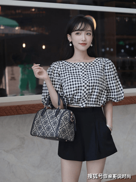 设计 掌握这些甜美穿搭思路，秒变迪士尼在逃公主，可爱又高贵