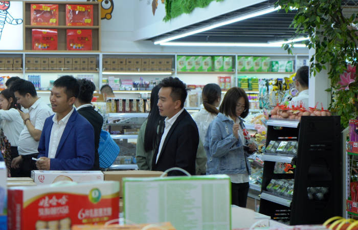 全年龄|怡佳仁零食店选址技巧，你get了吗？