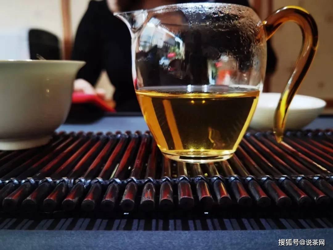 高原仓|普洱茶存放几年最好喝？