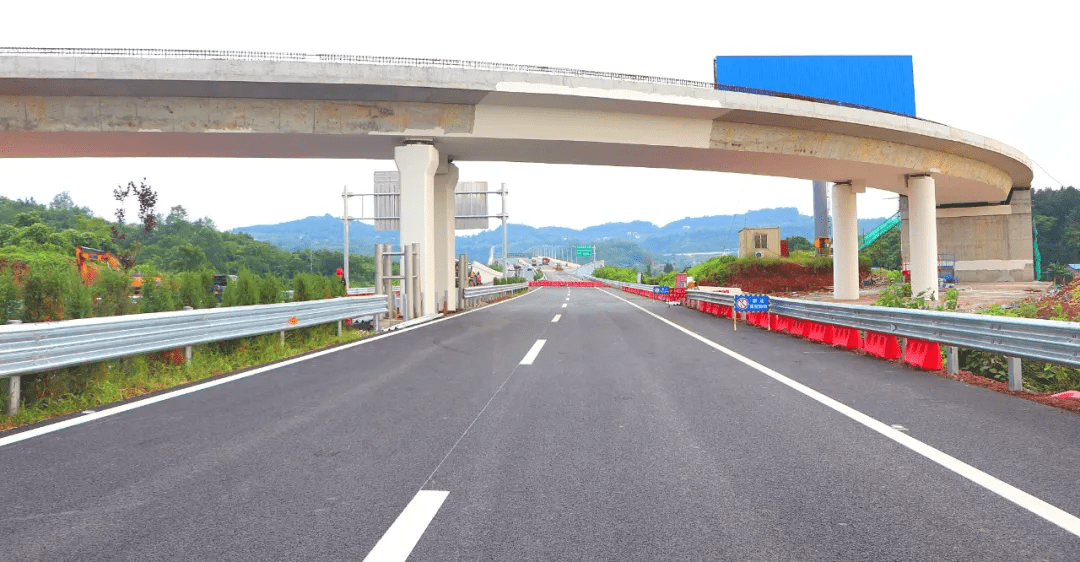 合长高速国庆节前通车,合安高速预计年底通车