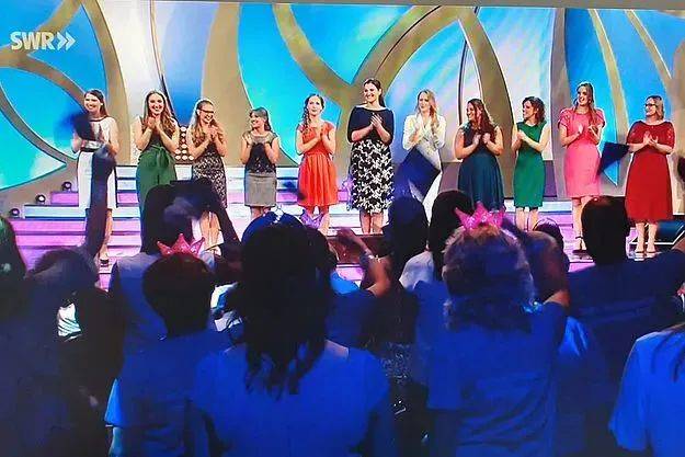 Baden|来自Baden巴登产区的Sina Erdrich加冕第73届德国葡萄酒皇后