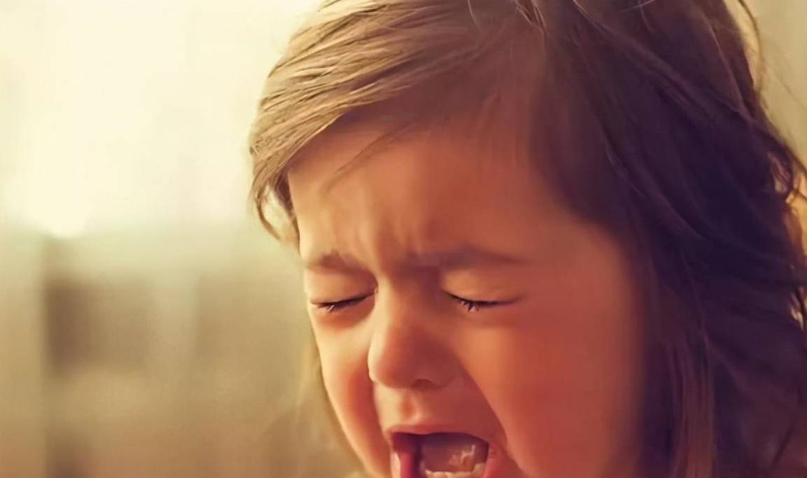 因为|“新型冷暴力”在幼儿园悄悄蔓延，孩子内心委屈，家长却一无所知