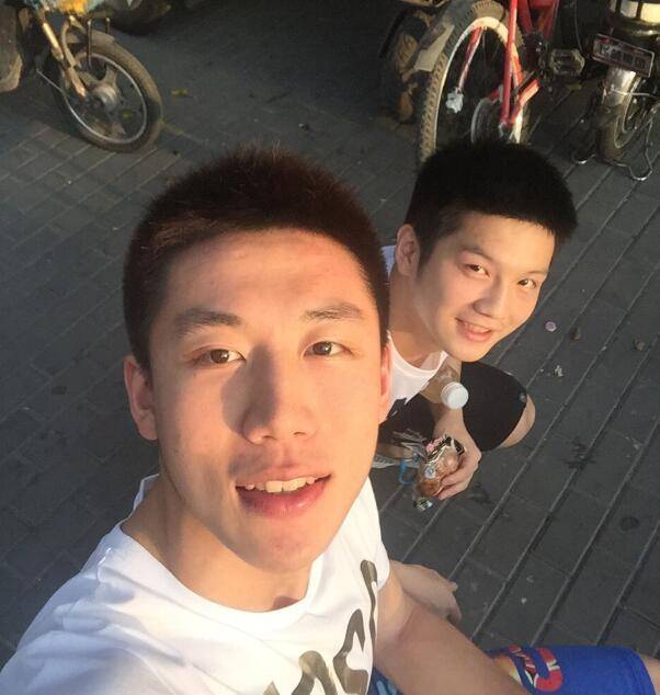 刘丁硕|乒超赛程出炉，樊振东敲定新东家联手林高远！刘丁硕：阵容太豪华