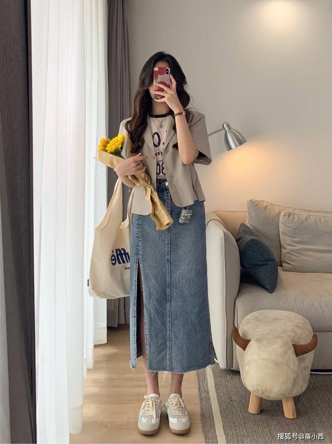 整体 “西装外套”的高阶穿法来了，一衣多穿时髦又气质，适合秋天穿搭