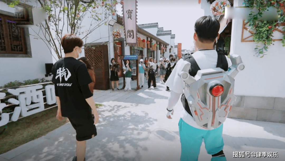 曾舜|《牛气满满的哥哥》：灭霸宽成优雅捡漏王，只怪小哥队“太优秀”