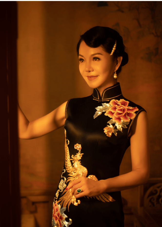 扣子 国庆节，金扣子给你搭配旗袍风格，才与众不同