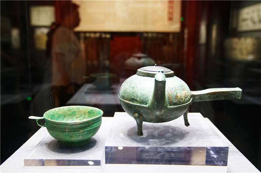 安徽有个四星级博物馆，位于宿州，收藏了一万多件文物，很长见识