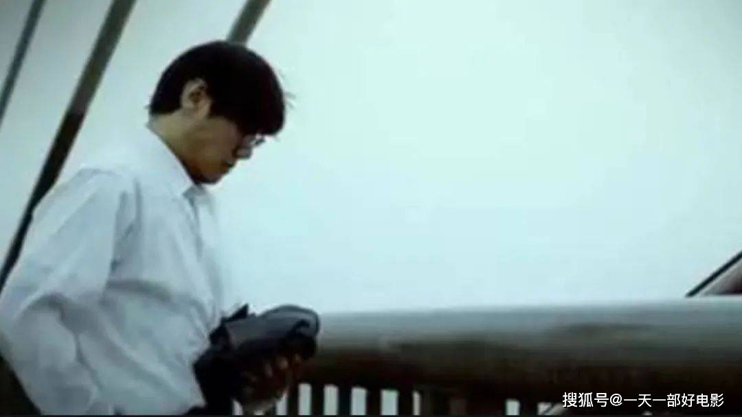 生活|扎心的“泼妇”,不容错过的冷门高分电影《万箭穿心》