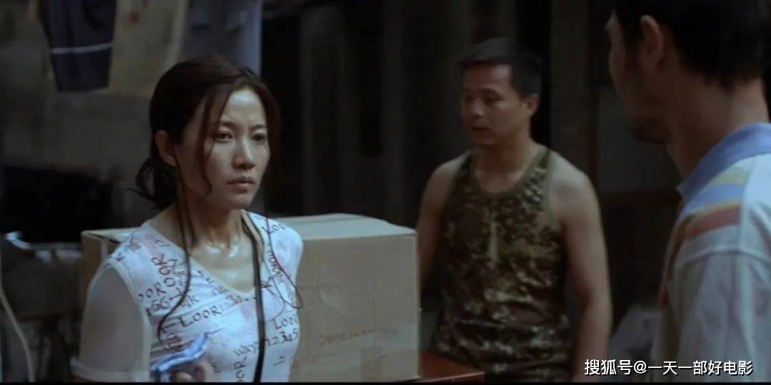 生活|扎心的“泼妇”,不容错过的冷门高分电影《万箭穿心》