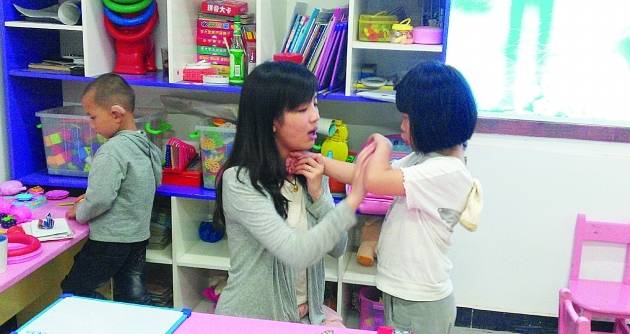 家长|孩子从回家后若有这些反应，很可能在幼儿园过得不好，家长别大意