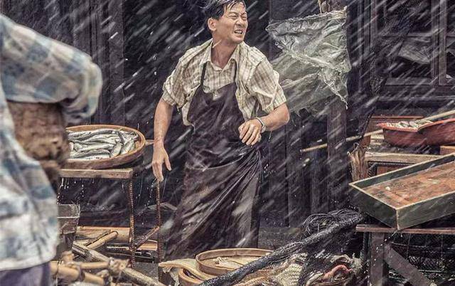 王继才|日票房才386万，大满贯影帝和4位国家一级演员的大片，观众不买账？