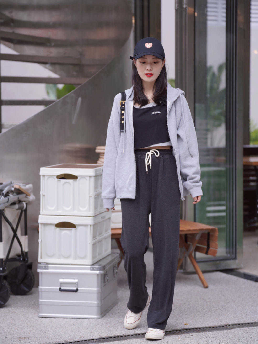 女生 身高不占优势的女生,应该怎样穿搭才会更气质一点呢?