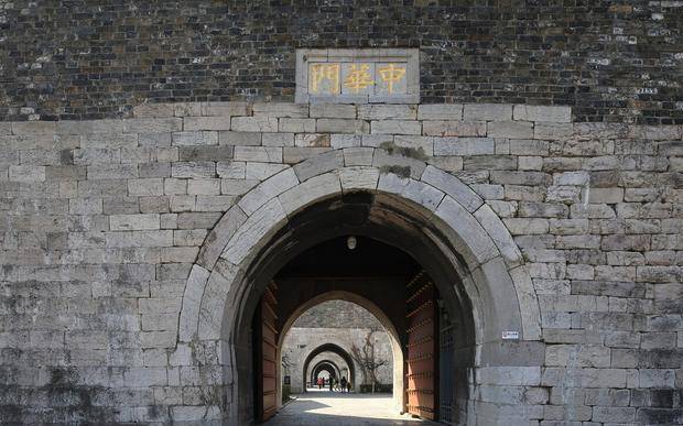 “里13”和“外18”，南京明城墙一共31座门，现存几座门？