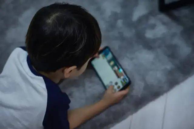 女儿|老年人游戏需求越来越多，但为何游戏不在乎老年人？