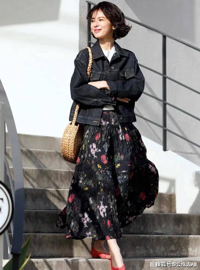 西装 早秋选衣服还是无头绪?准备好3衣3裤,温度和风度都有了