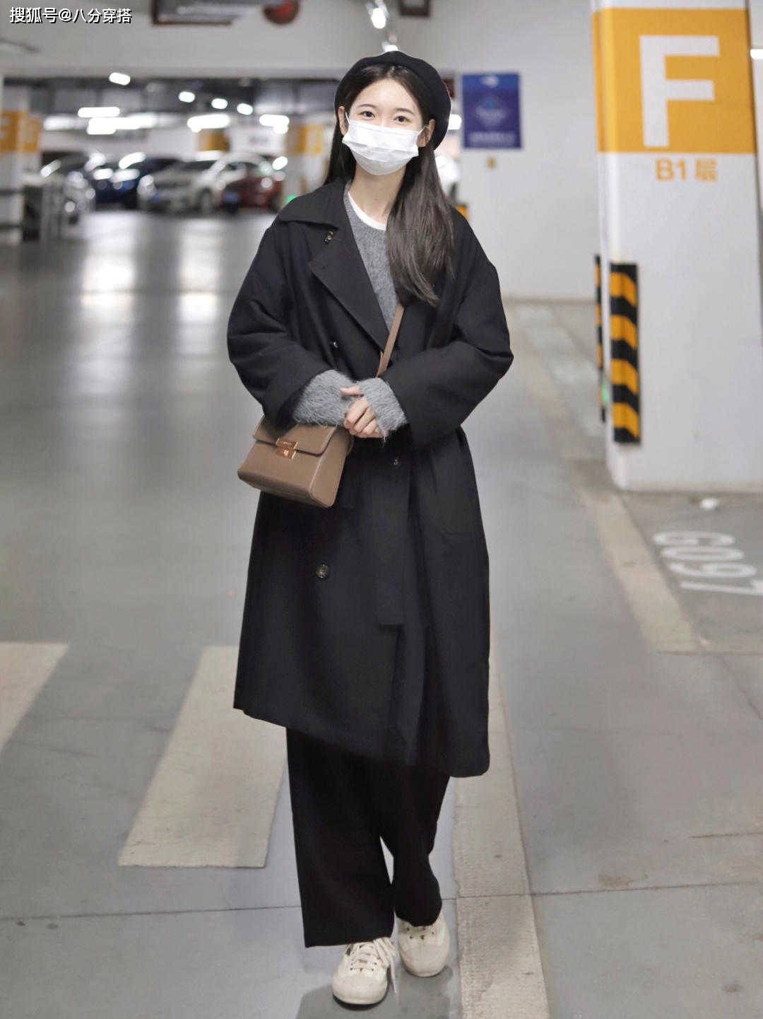 身材 风衣怎样穿美感才最强？学会这几种搭配方式，让你轻松美出新高度