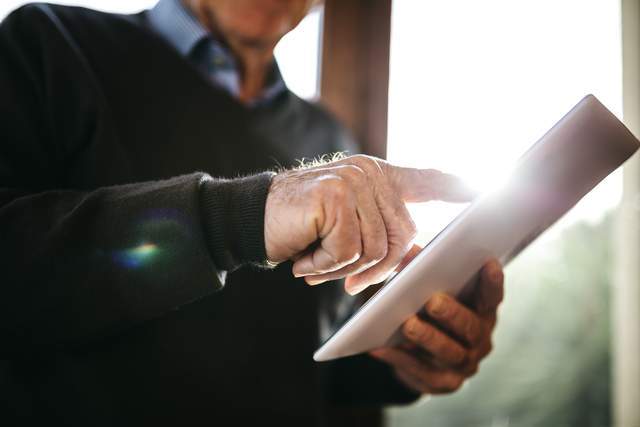 女儿|老年人游戏需求越来越多，但为何游戏不在乎老年人？