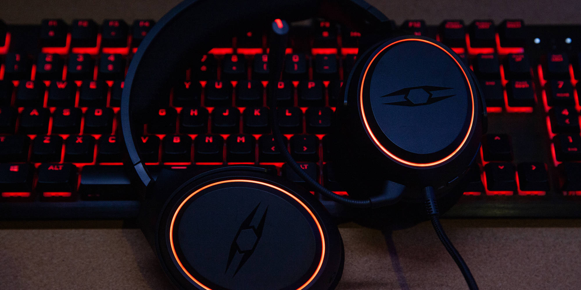 来自得胜的降维打击，自由玩家电竞耳机—勋