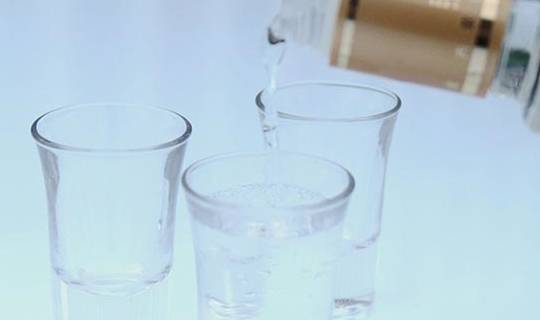 肝脏|不论男女，40岁后养肝，牢记“做两事，吃一物”，肝脏会感谢你