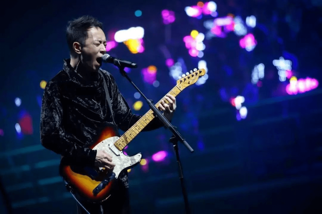 《披荆斩棘的哥哥》:陈小春黄贯中张智霖,为什么是最大赢家?