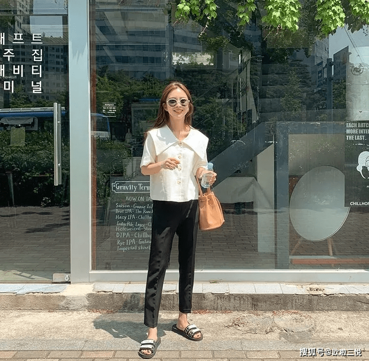 卫衣 今秋 5种小黑裤穿搭,让你秋冬更洋气~