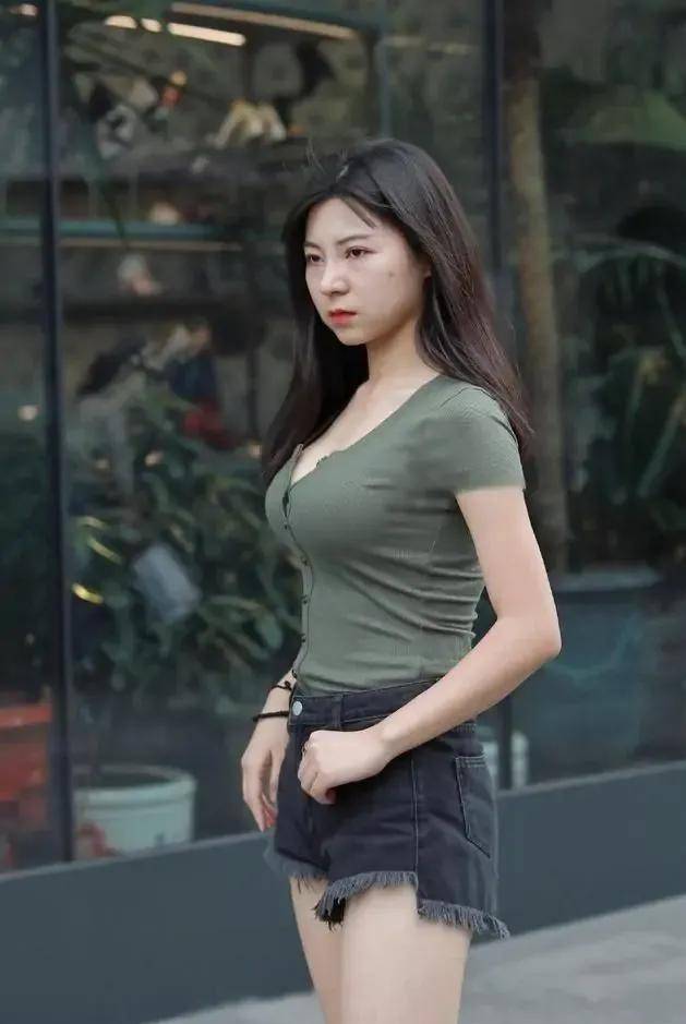 个性 好看百搭的低跟鞋,很个性