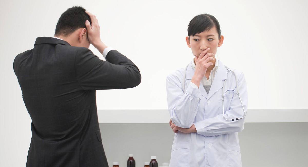 晶体|为什么有的人喝很多水，尿也不多？有的人喝水不多，尿却很多？