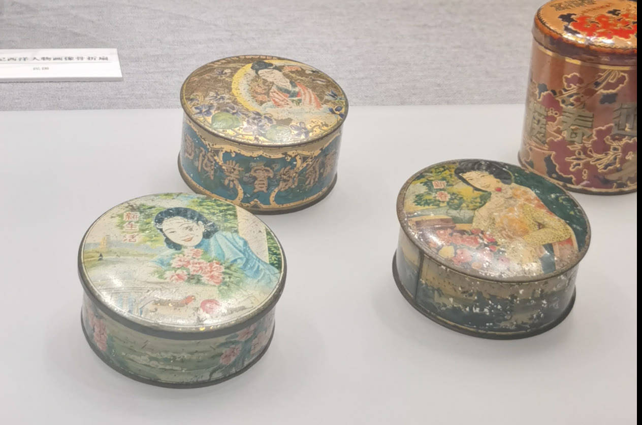 女子 旗袍的故事，顺德博物馆百年海派旗袍展，感受衣袭华美