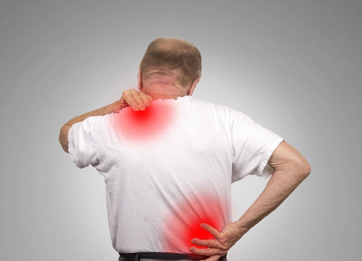 肾脏|长期服用他汀类药物，需要注意什么风险，对肾脏有损伤吗？