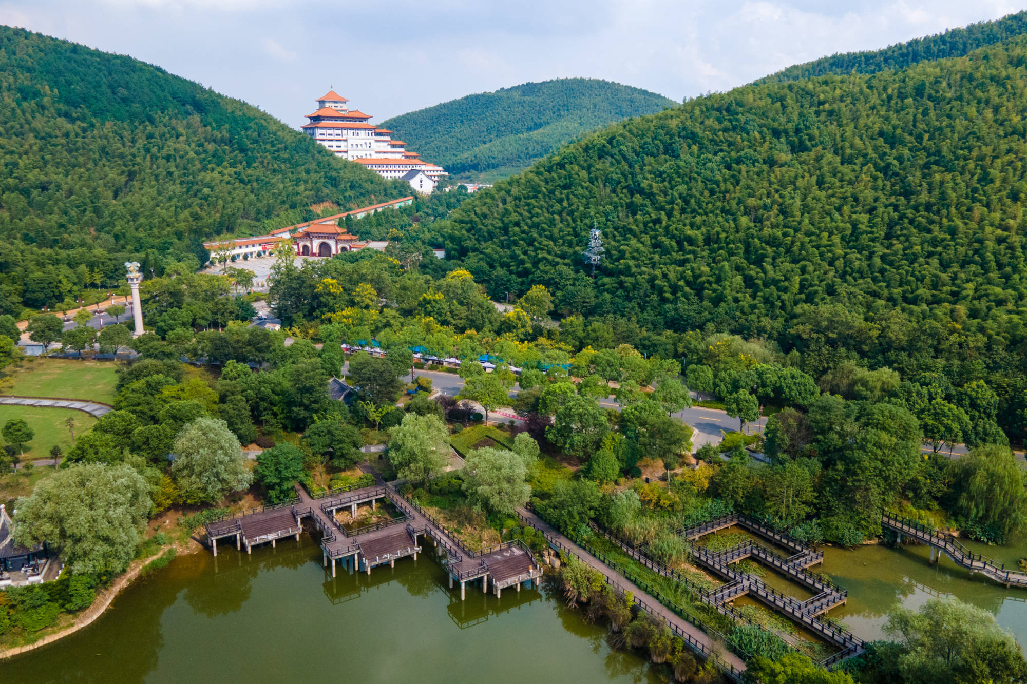 寺院|宜兴私藏的小众秘境，宛若“天空之镜”，门票免费却没有游客