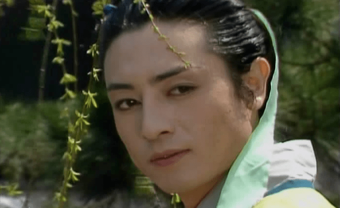 孙兴|6版杨逍,大部分都在模仿,只有他的杨逍最经典,压过男主张无忌