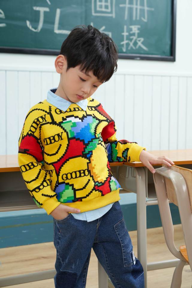 设计 快乐精灵|冷冷冷！“烧烤模式”变成“冷藏模式”，时尚秋衣必须安排上