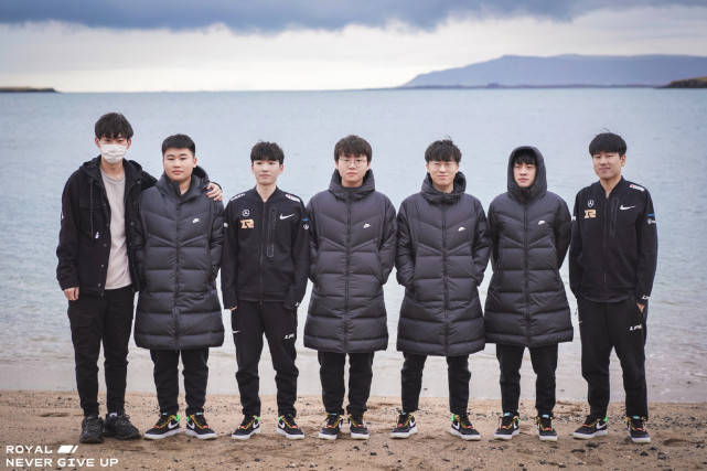 rng队员冰岛故地重游!首战将对阵psg!冲击小组赛开门红!